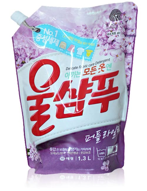 Гипоаллергенное жидкое средство Aekyung Wool Shampoo для деликатных тканей Лиловая сирень